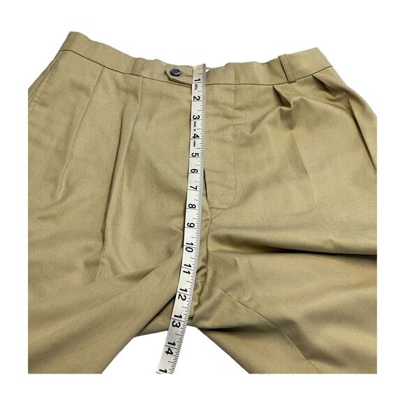 Hunters Run Chino Shorts Women's 6 Khaki Polyester Pleated High-Rise Classic - Picture 4 of 7